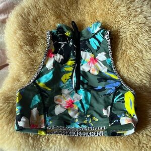 Body Glove athletic crop top size XS